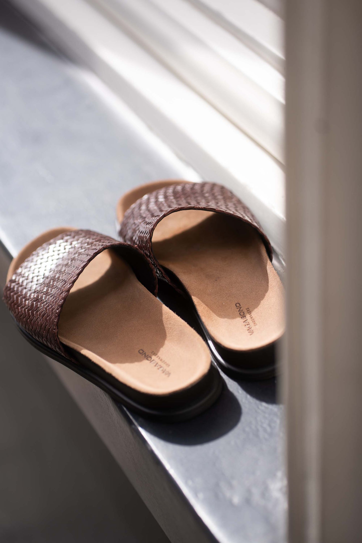 SANDAL EFF - BROWN