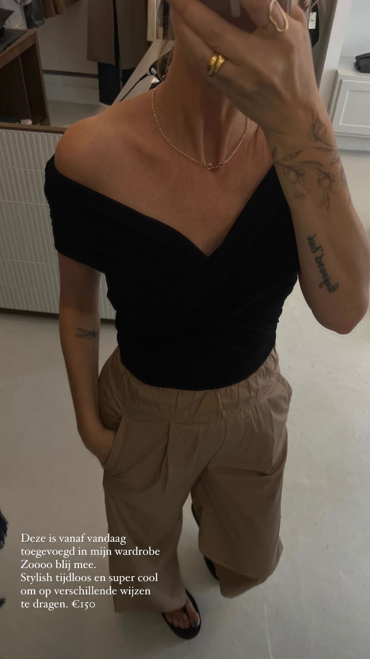TOP DOSINA - BLACK