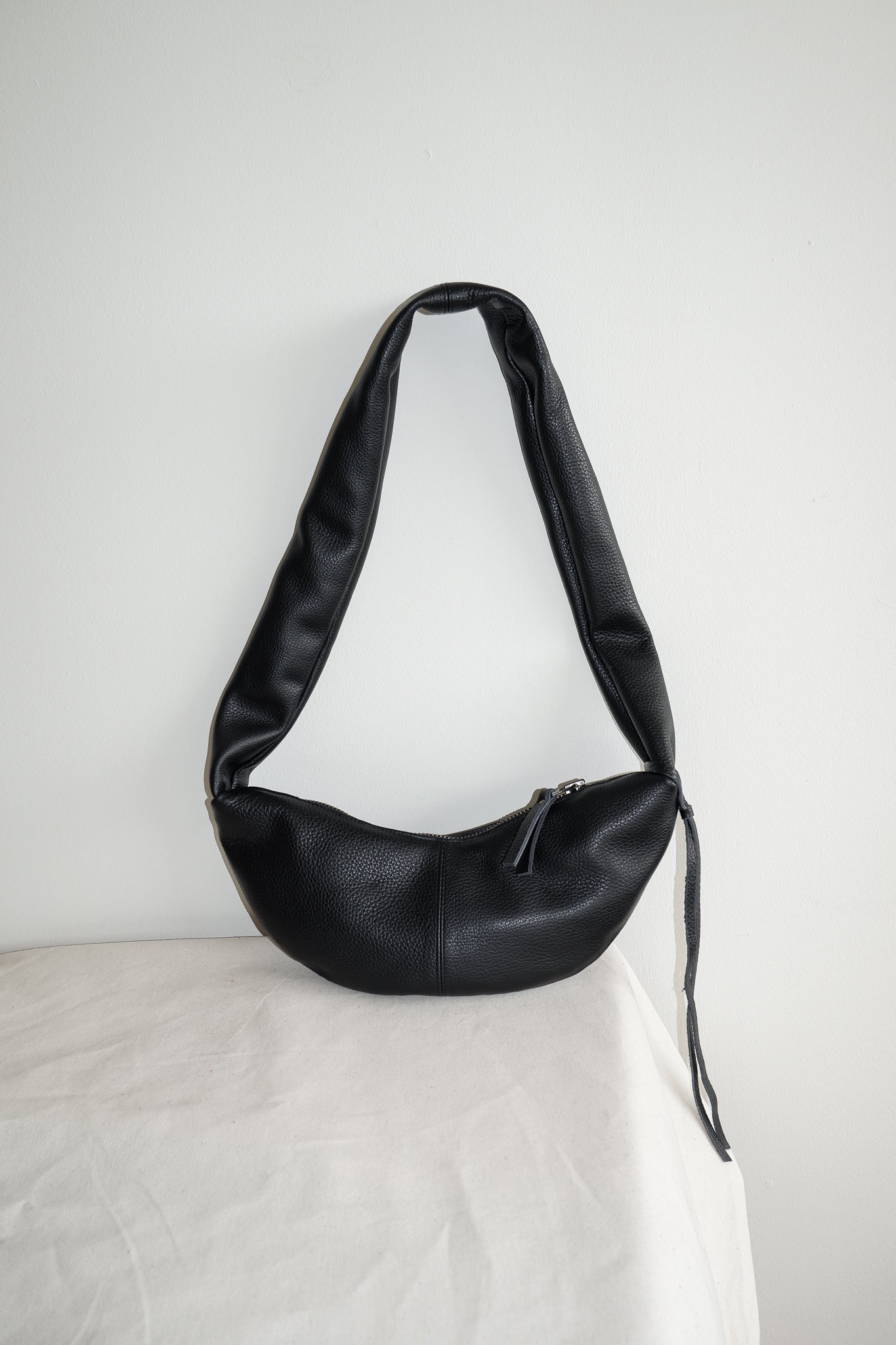 CROSSBAG S - BLACK LEATHER