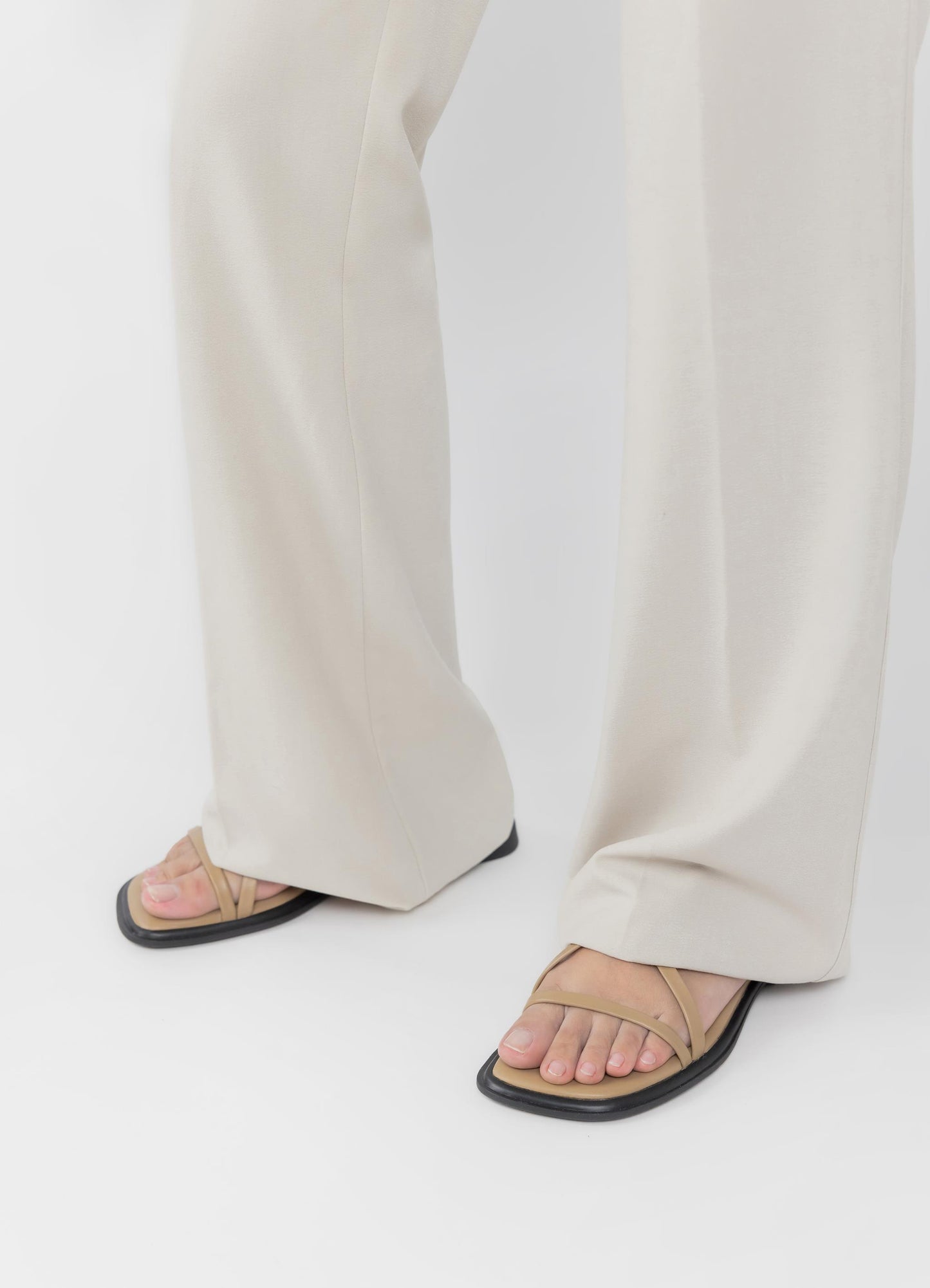 SANDAL IZZY - TAUPE